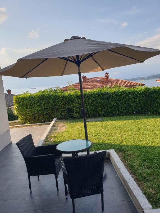 Apartma Jovana Koper Bagian luar foto
